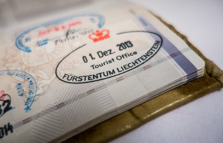 lihtensteina vaduca zimogs austrija sveice vacija turists celojums bizness nauda pase