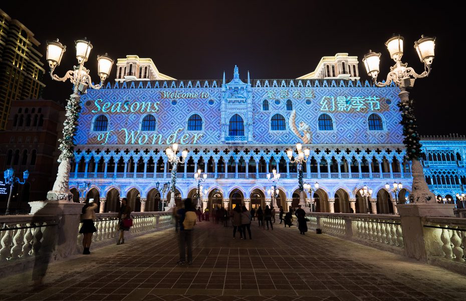 the venetian gaismas festivāls