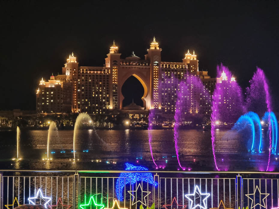 Atlantis strūklaku šovs Dubaija