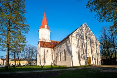 smiltenes luterāņu baznīca