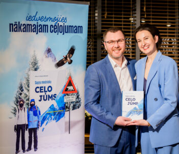 Prese par “Sapņu mednieku ceļojums: sasniedzot jaunas virsotnes”